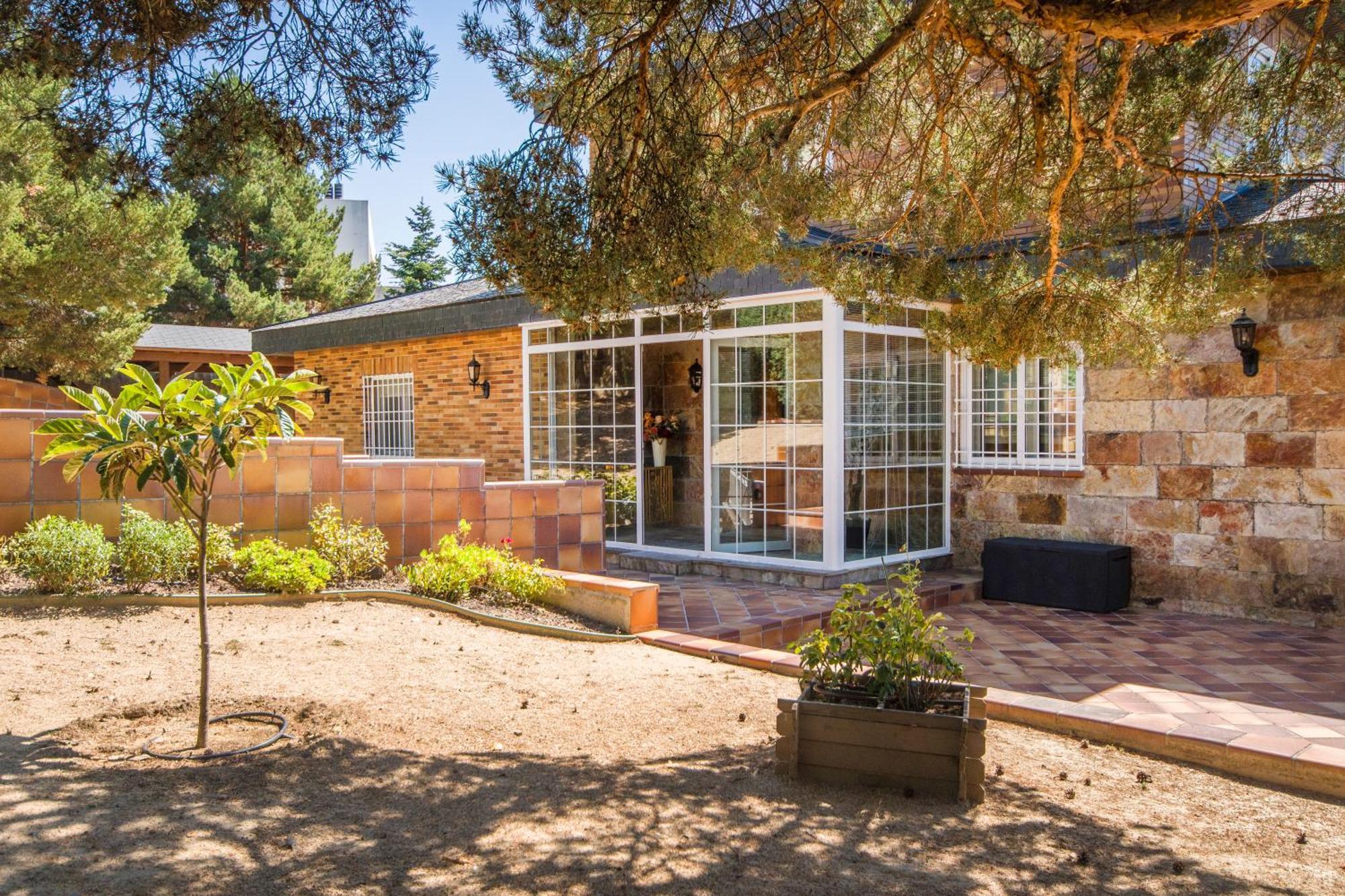 El Jardin De Estrella Villa Navacerrada Exterior foto